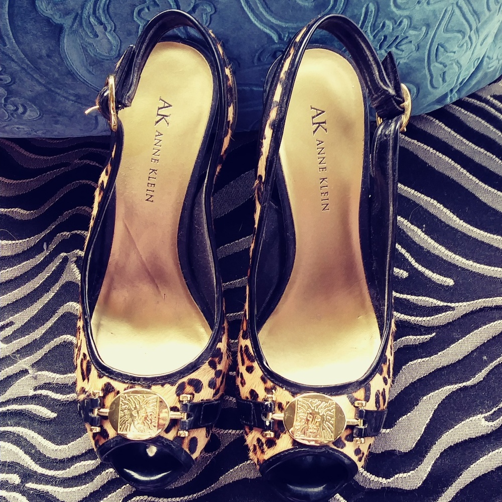 Anne Klein Animal print slingbacks sz 7M